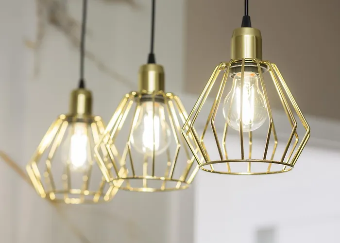 شقة White & Gold Marble Fabryczna By Renters وودج